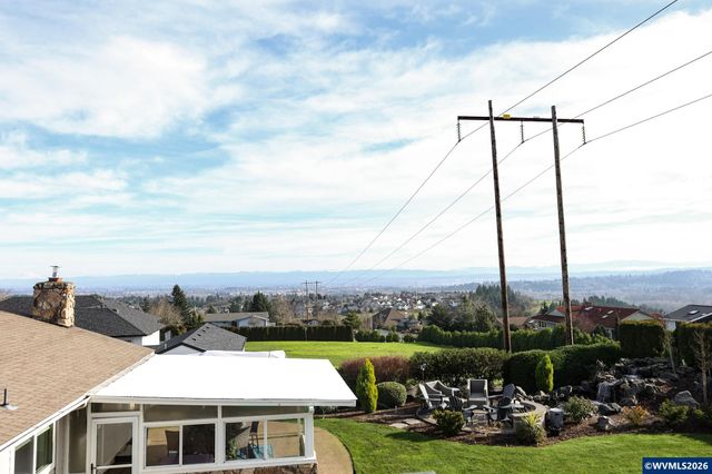 3552 Basswood Ct NW, Salem, OR 97304