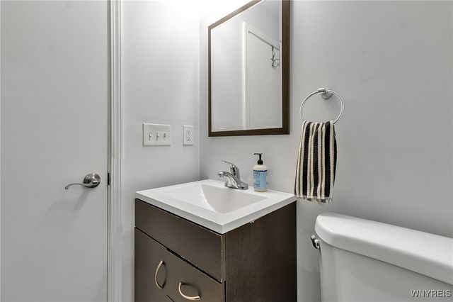 29 Frederick Street, Cheektowaga, NY 14227