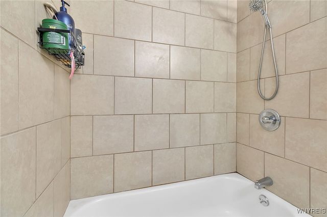 29 Frederick Street, Cheektowaga, NY 14227