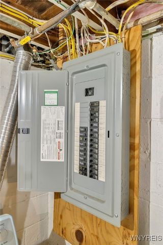 29 Frederick Street, Cheektowaga, NY 14227