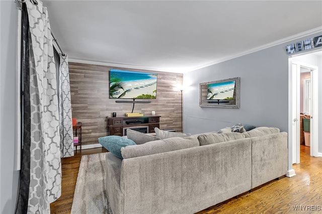 29 Frederick Street, Cheektowaga, NY 14227