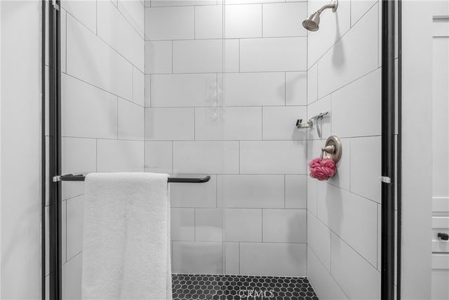 113 N Ivy Avenue 113 & 115, Monrovia, CA 91016