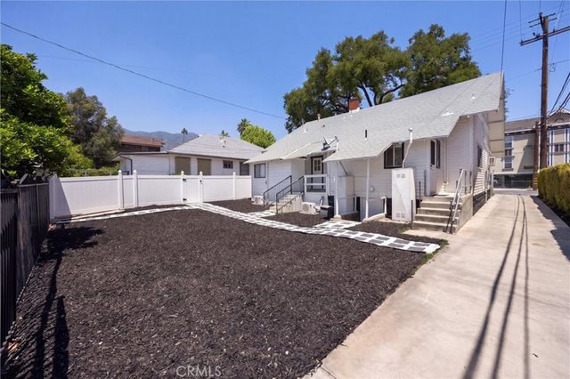 113 N Ivy Avenue 113 & 115, Monrovia, CA 91016