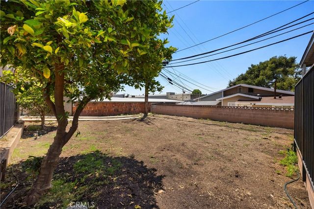 113 N Ivy Avenue 113 & 115, Monrovia, CA 91016