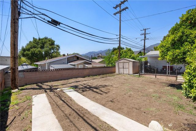 113 N Ivy Avenue 113 & 115, Monrovia, CA 91016