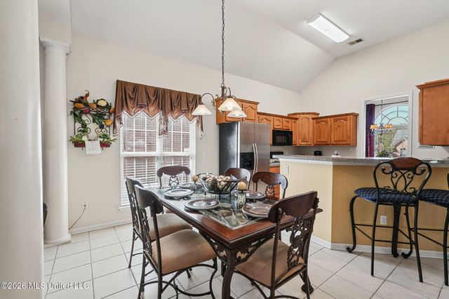 1091 Warwick Place, Southaven, MS 38671