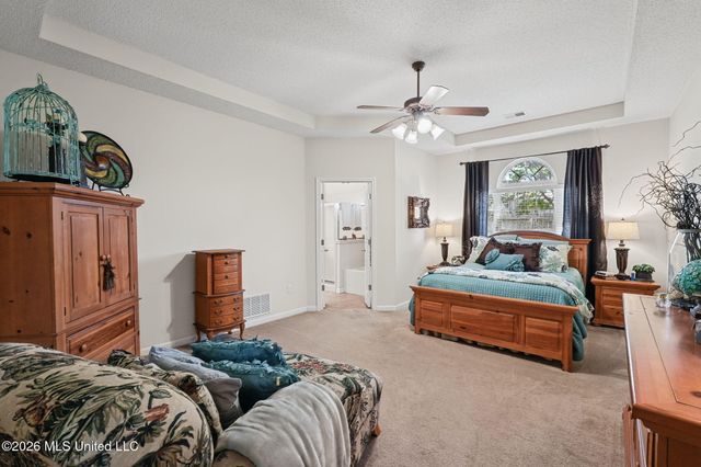 1091 Warwick Place, Southaven, MS 38671