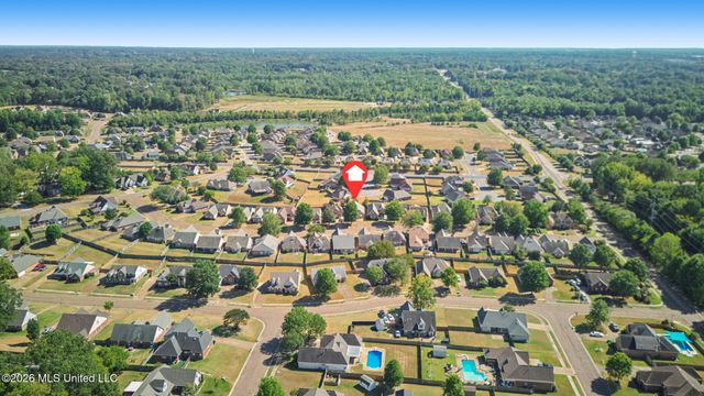 1091 Warwick Place, Southaven, MS 38671