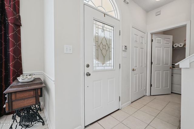 1091 Warwick Place, Southaven, MS 38671