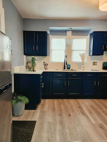 522 E Masterson Avenue, Fort Wayne, IN 46803
