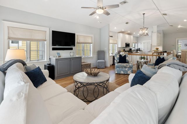 712 Forest Street, Santa Rosa Beach, FL 32459