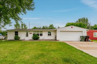 10427 Caddy LANE, Caledonia, WI 53108