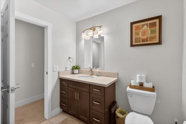 5621 Daisy Cir, Pollock Pines, CA 95726