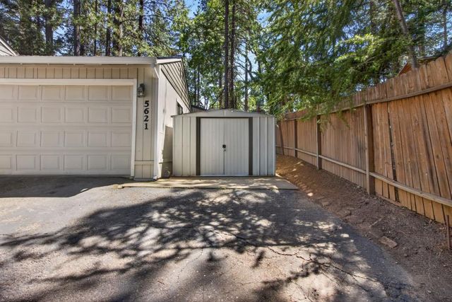 5621 Daisy Cir, Pollock Pines, CA 95726