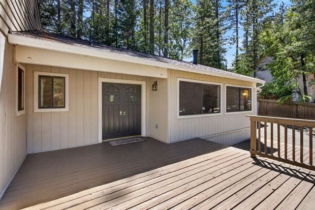 5621 Daisy Cir, Pollock Pines, CA 95726