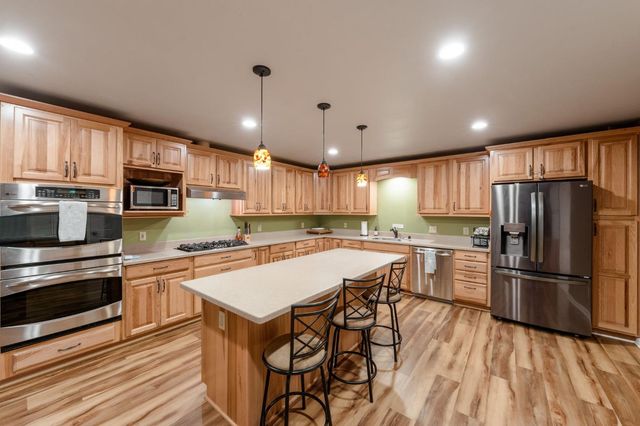 5621 Daisy Cir, Pollock Pines, CA 95726