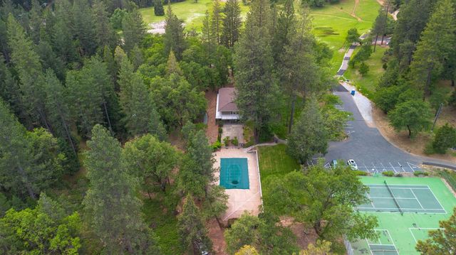 5621 Daisy Cir, Pollock Pines, CA 95726