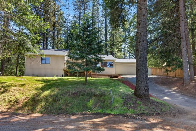 5621 Daisy Cir, Pollock Pines, CA 95726