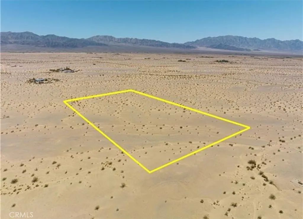1234 Hollywood, 29 Palms, CA 92277