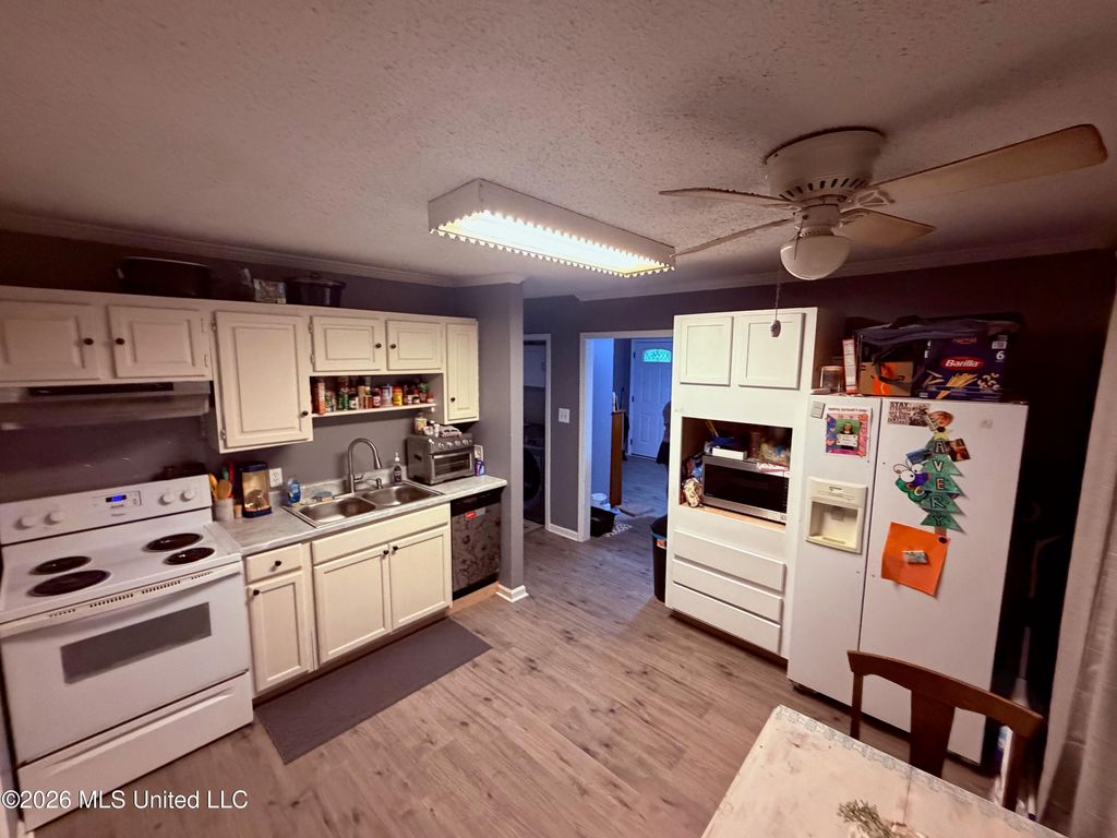 196 Lenzi Road, Byhalia, MS 38611 — photo 5