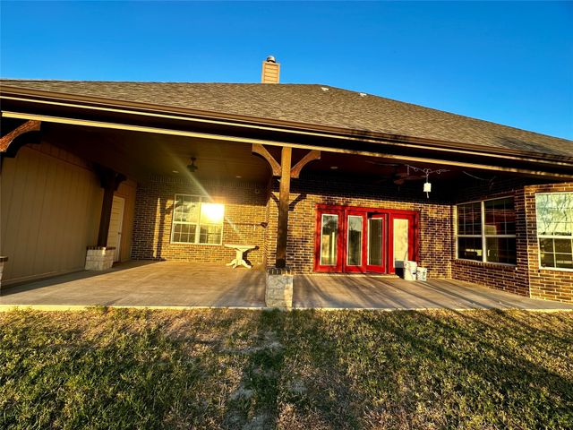 107 Rock Salt Court, Springtown, TX 76082