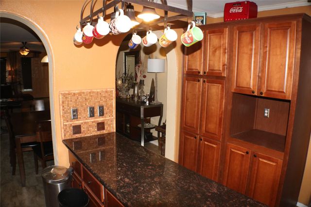 9401 Hillis Street, Houston, TX 77028