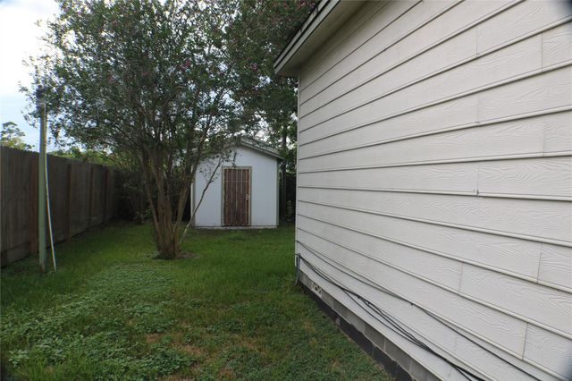 9401 Hillis Street, Houston, TX 77028