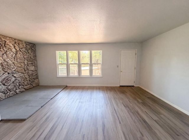 23944 Oakmont Way, Auburn, CA 95602