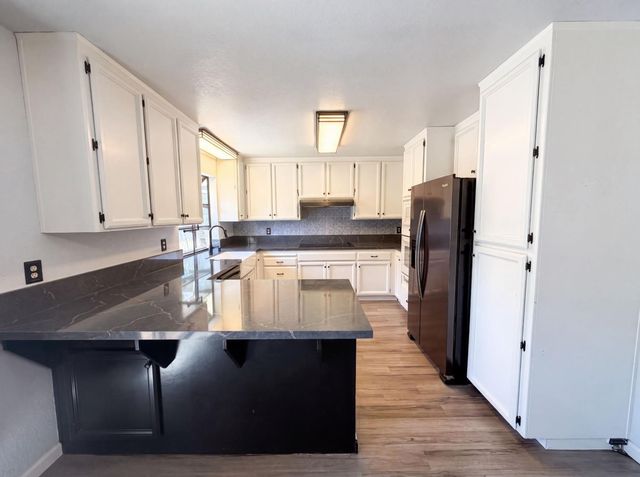 23944 Oakmont Way, Auburn, CA 95602