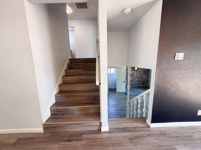 23944 Oakmont Way, Auburn, CA 95602