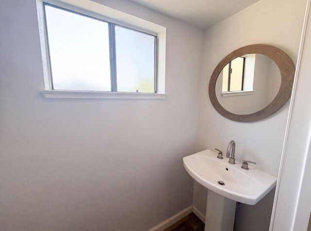 23944 Oakmont Way, Auburn, CA 95602