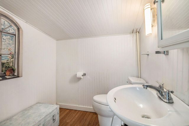 7940 N North Territorial Road, Dexter, MI 48130