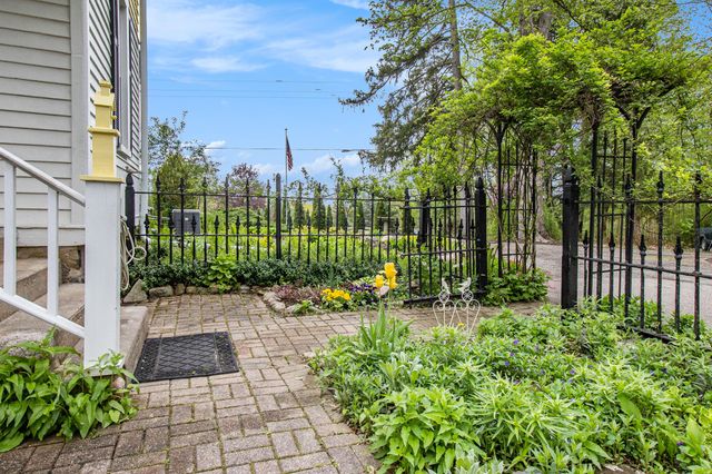 7940 N North Territorial Road, Dexter, MI 48130