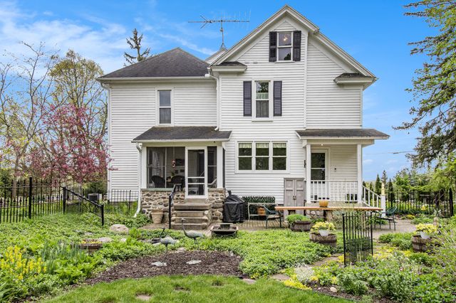 7940 N North Territorial Road, Dexter, MI 48130