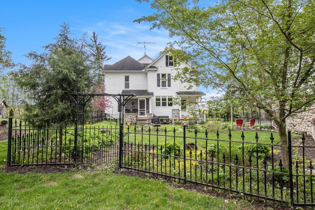 7940 N North Territorial Road, Dexter, MI 48130