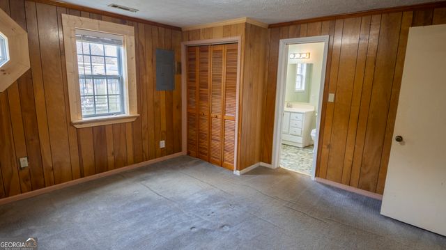 113 Pine Circle, Lagrange, GA 30241