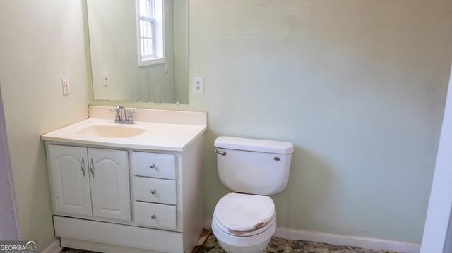 113 Pine Circle, Lagrange, GA 30241