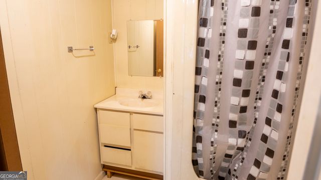 113 Pine Circle, Lagrange, GA 30241