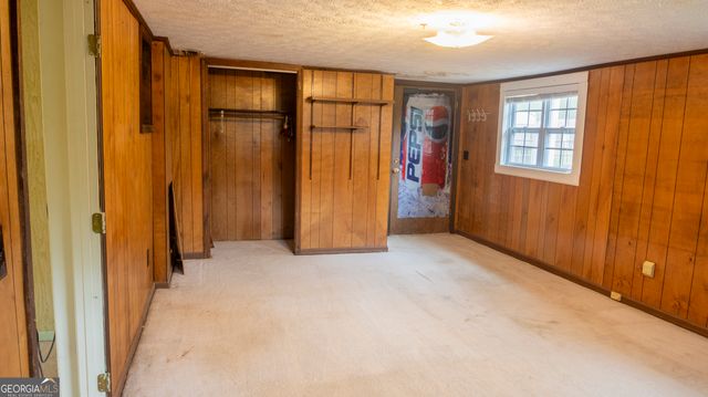 113 Pine Circle, Lagrange, GA 30241