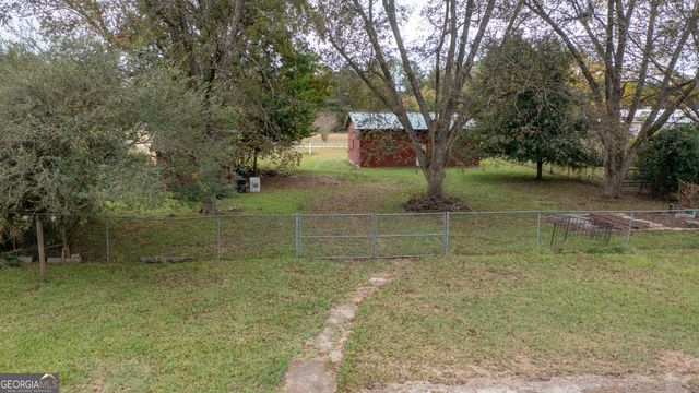 113 Pine Circle, Lagrange, GA 30241