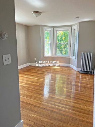 35 Burchstead Pl 2, Lynn, MA 01902