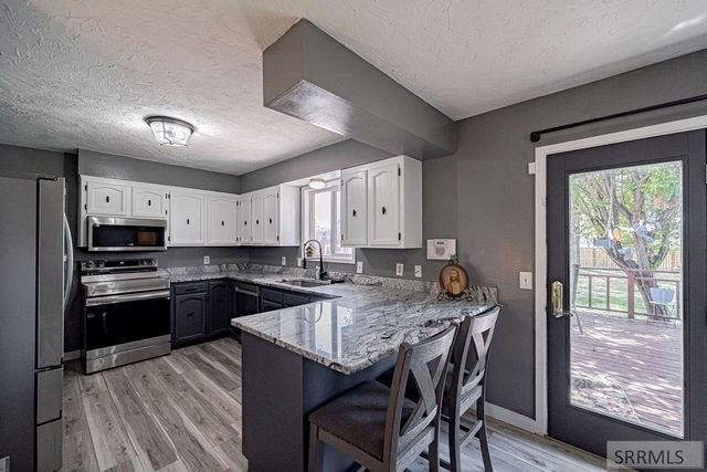 2090 S Heather Lane, Ammon, ID 83406