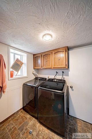 2090 S Heather Lane, Ammon, ID 83406