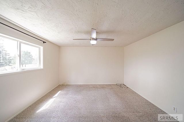 2090 S Heather Lane, Ammon, ID 83406