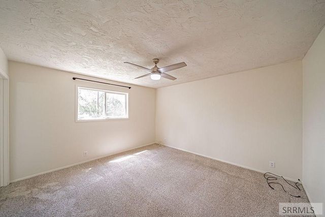 2090 S Heather Lane, Ammon, ID 83406