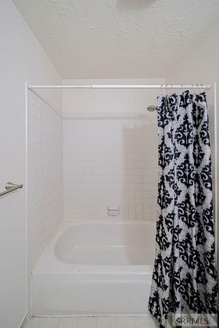 2090 S Heather Lane, Ammon, ID 83406