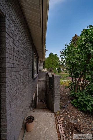 2090 S Heather Lane, Ammon, ID 83406