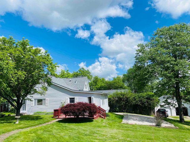 912 N Maple Street, Bloomington, IN 47404