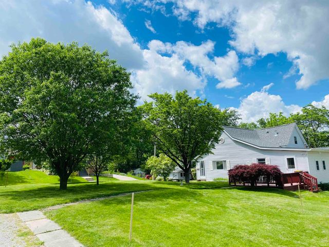 912 N Maple Street, Bloomington, IN 47404