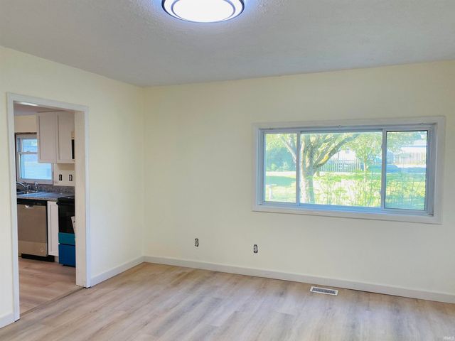 912 N Maple Street, Bloomington, IN 47404